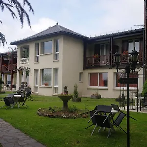 Hostellerie Saint Clement Hotel